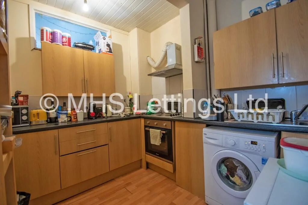 1 bedroom flat share for rent