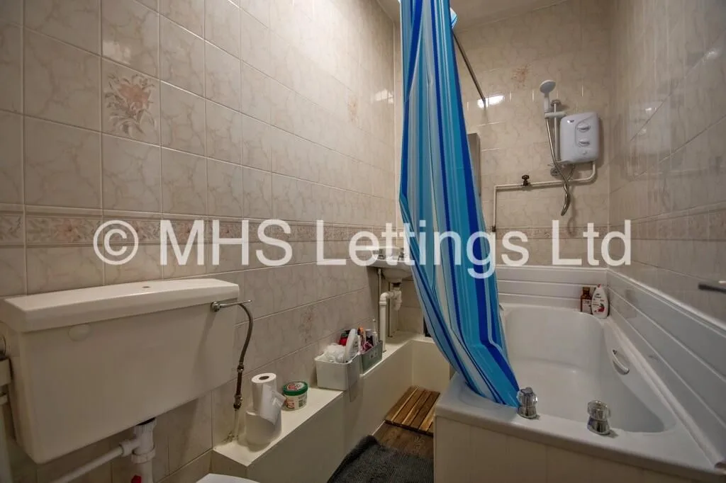 1 bedroom flat share for rent
