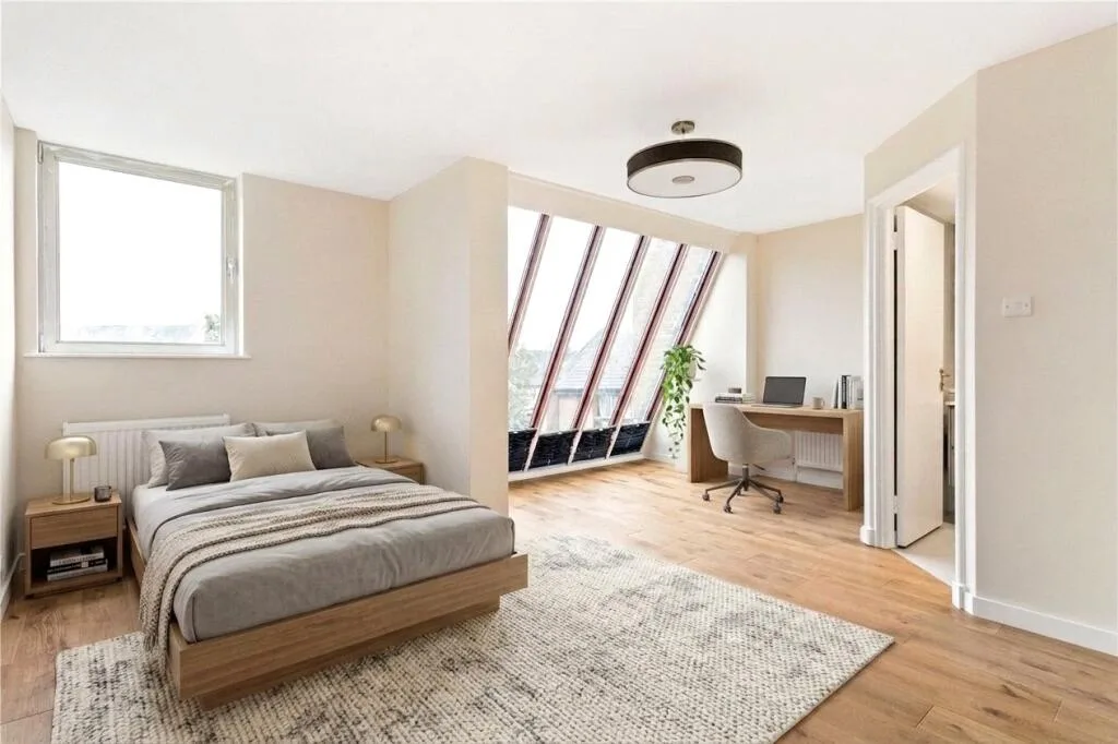 2 bedroom maisonette for rent