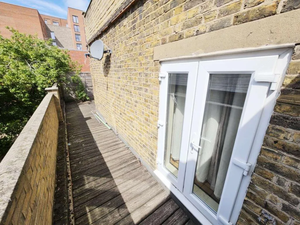 2 bedroom flat for rent