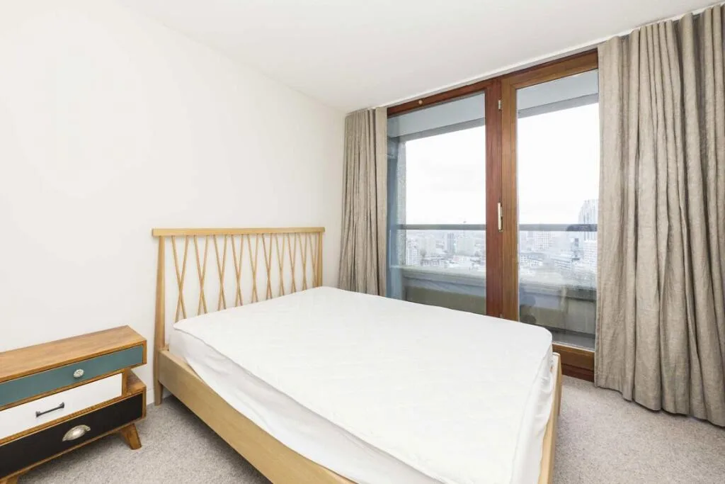 4 bedroom flat for rent
