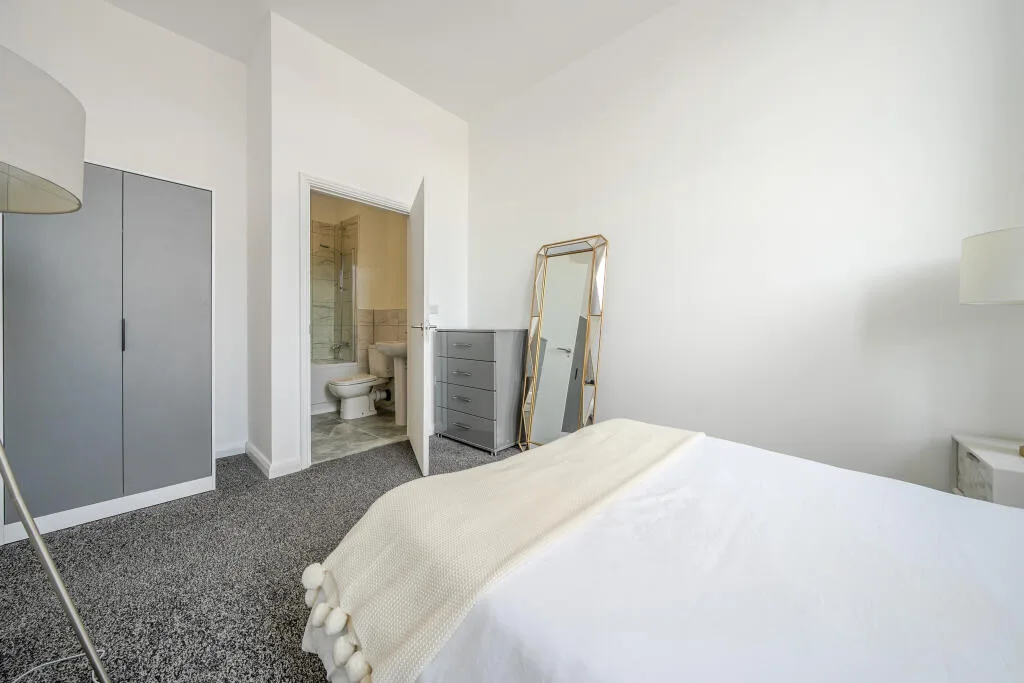2 bedroom flat for rent