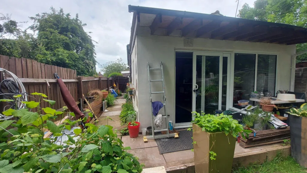 1 bedroom bungalow for rent