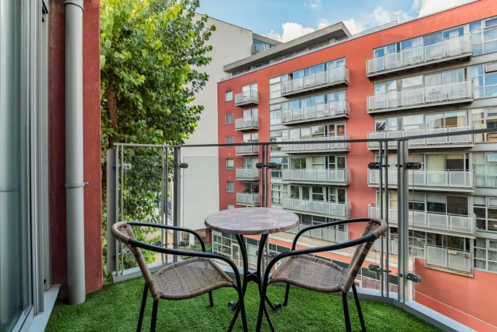2 bedroom flat for rent