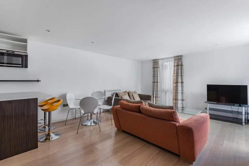 2 bedroom flat for rent