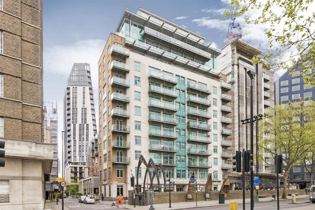3 bedroom penthouse for rent