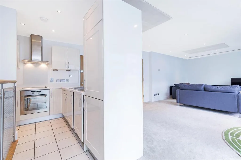 3 bedroom penthouse for rent