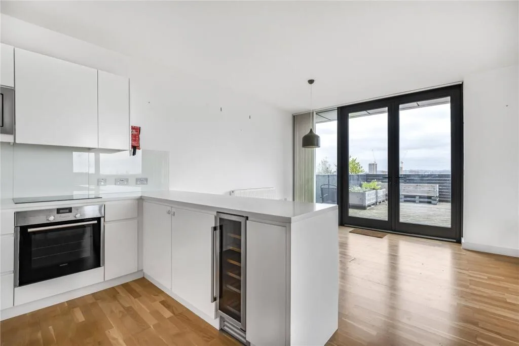3 bedroom apartment for rent