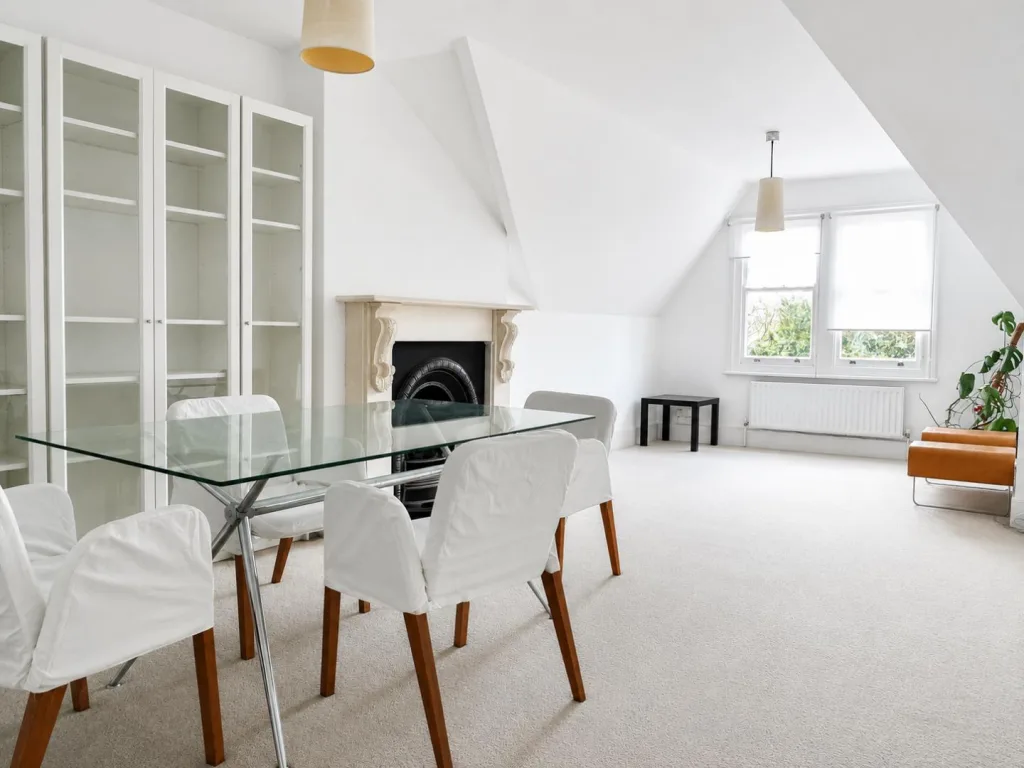 2 bedroom flat for rent