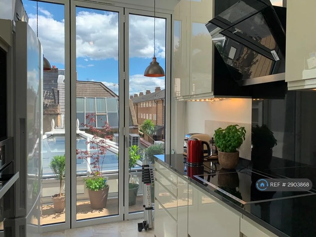 2 bedroom flat for rent