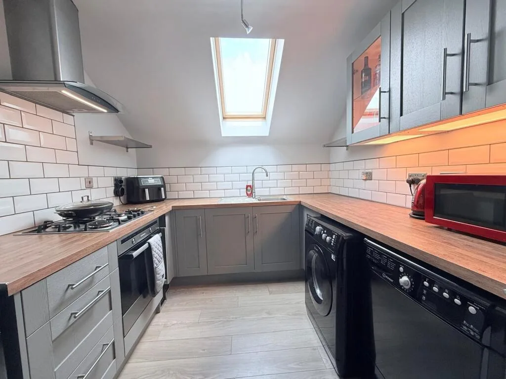 2 bedroom apartment for rent