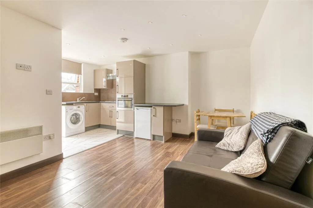 1 bedroom flat for rent