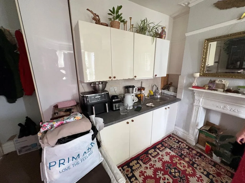 Studio flat for rent