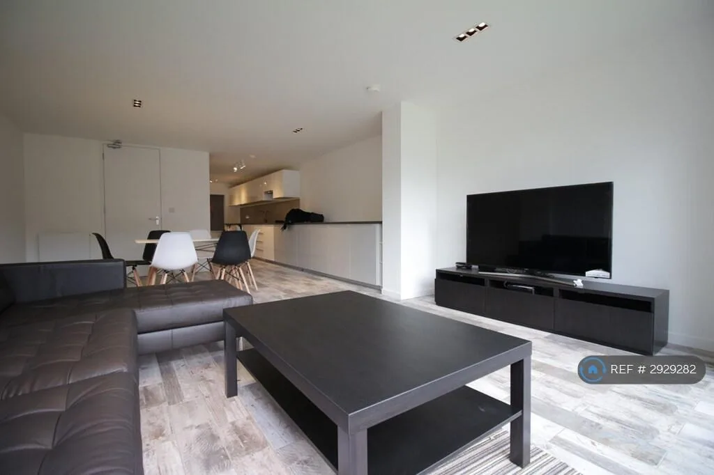 4 bedroom terraced house for rent