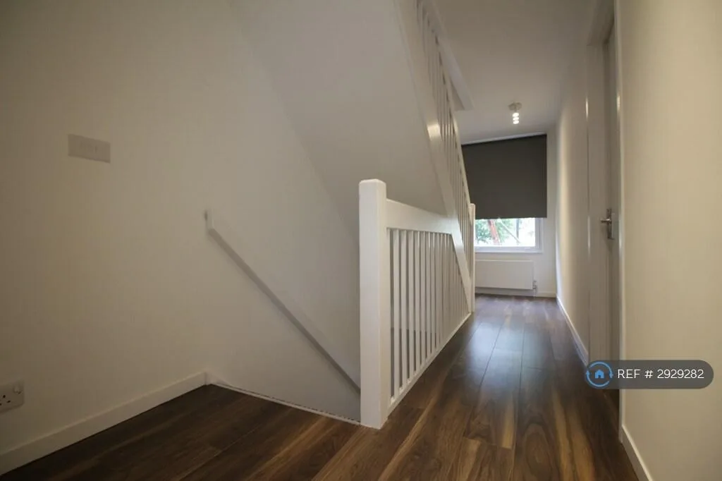 4 bedroom terraced house for rent