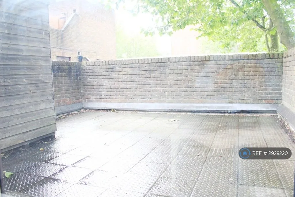 4 bedroom flat for rent