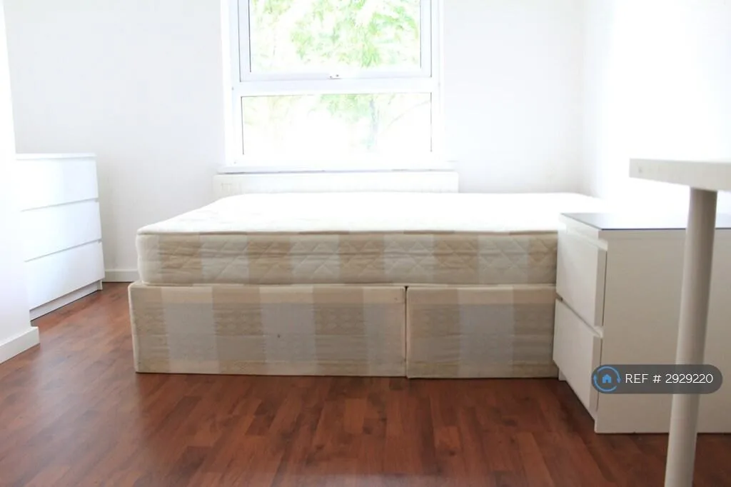4 bedroom flat for rent