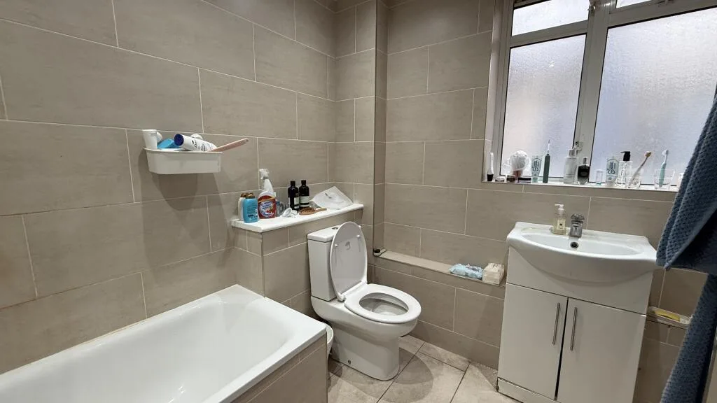 2 bedroom flat for rent