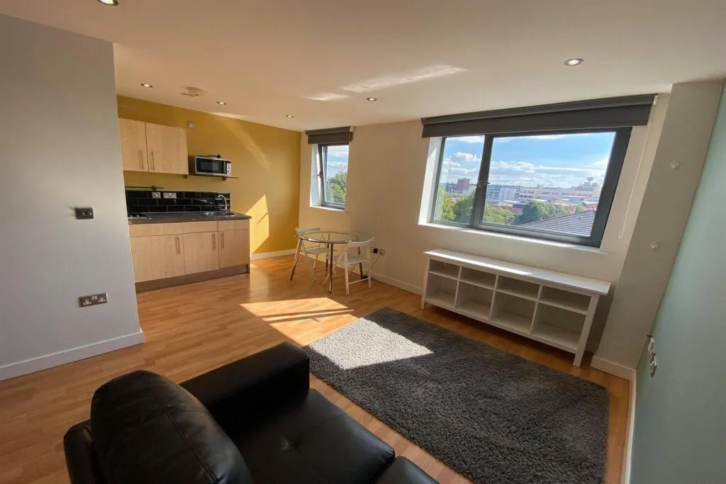 Studio flat for rent