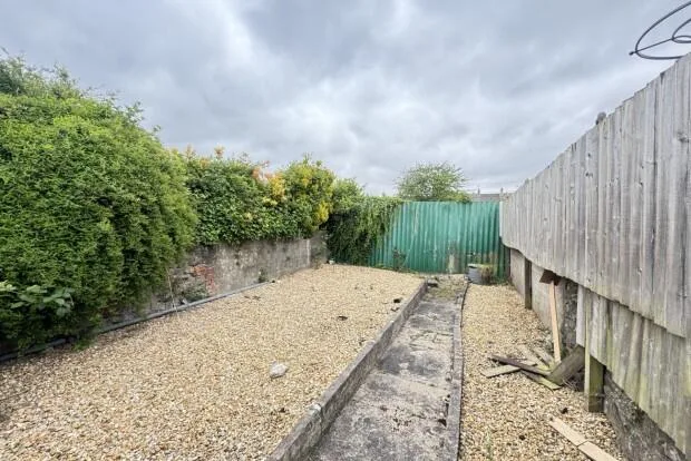 4 bedroom terraced house for rent