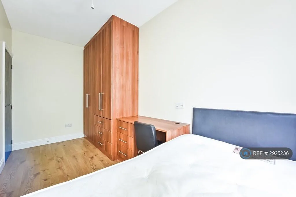 4 bedroom maisonette for rent