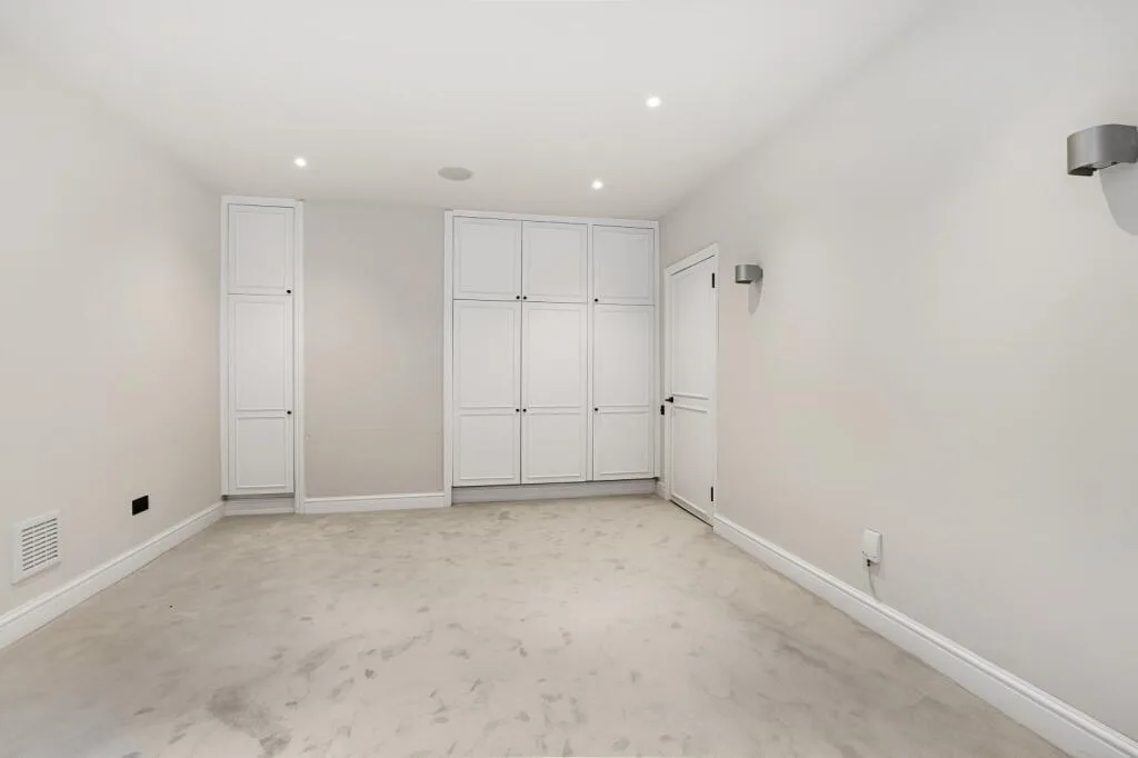 3 bedroom maisonette for rent