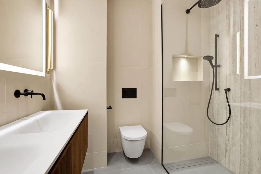 3 bedroom maisonette for rent
