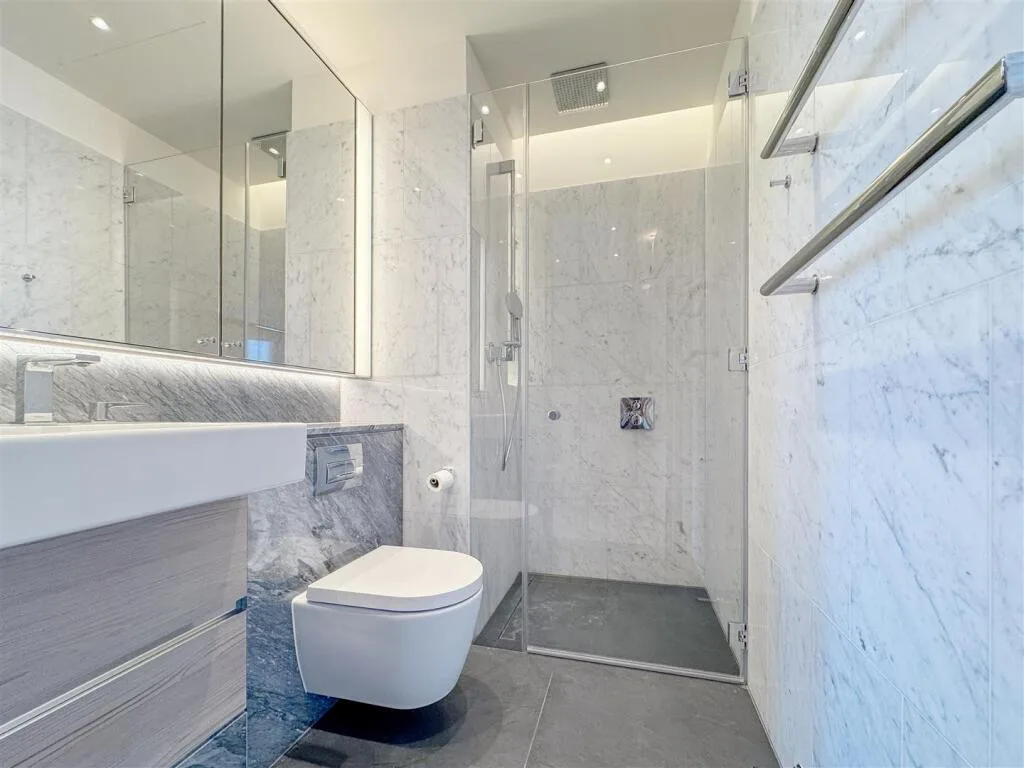 2 bedroom house for rent