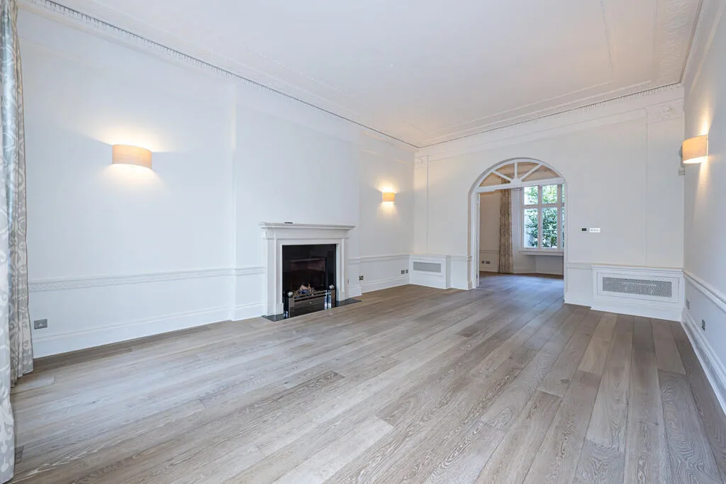 3 bedroom maisonette for rent