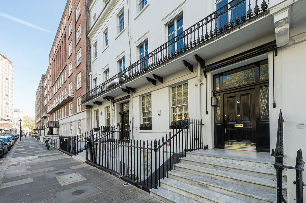 3 bedroom maisonette for rent