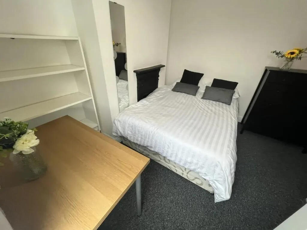 4 bedroom terraced house for rent