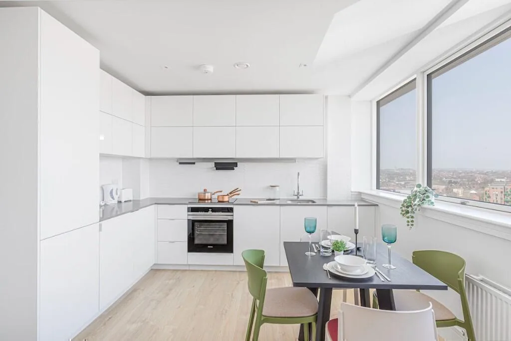 3 bedroom flat for rent
