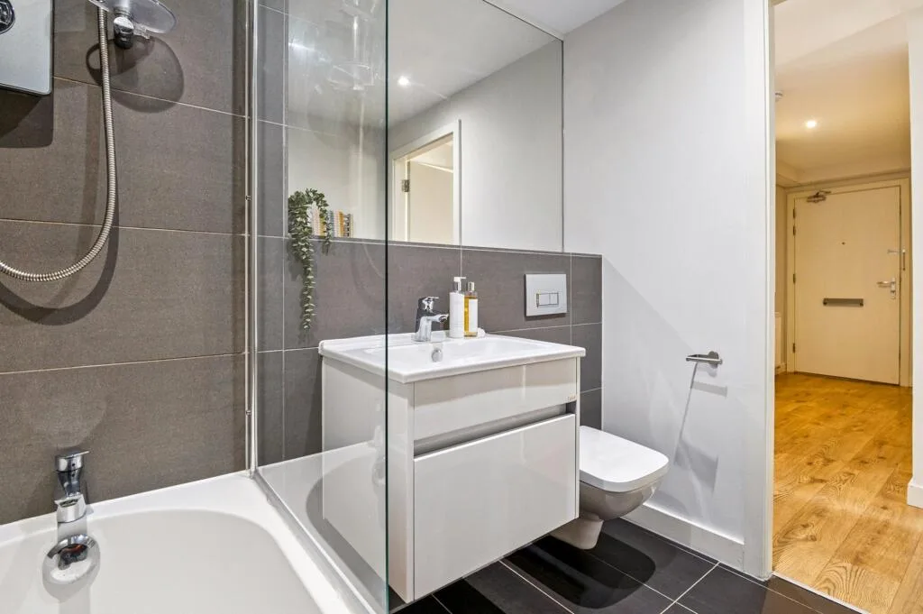 2 bedroom apartment for rent