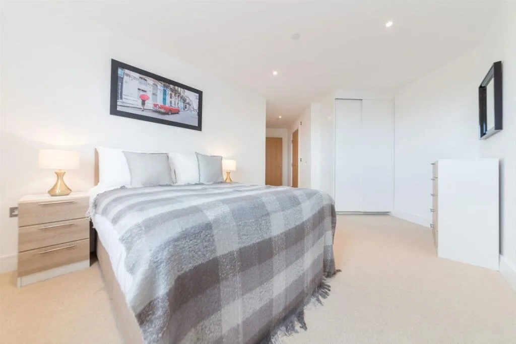3 bedroom flat for rent