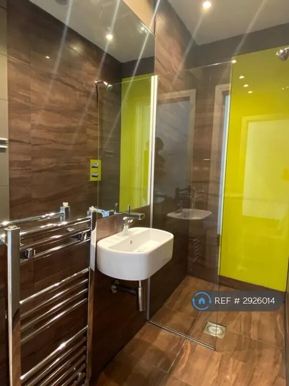 4 bedroom terraced house for rent