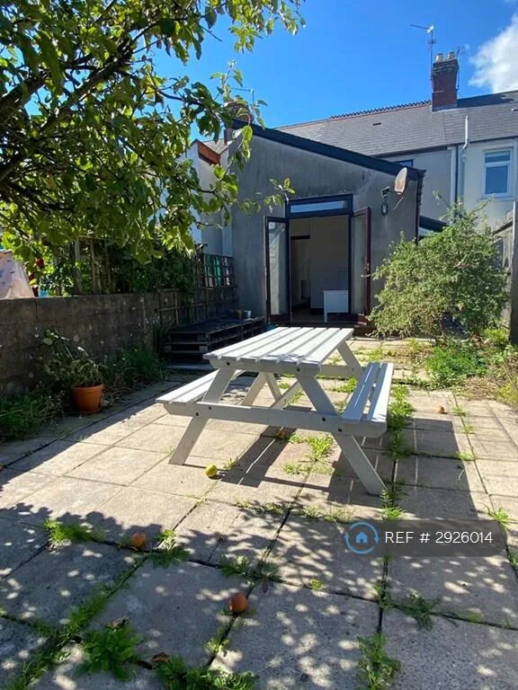 4 bedroom terraced house for rent