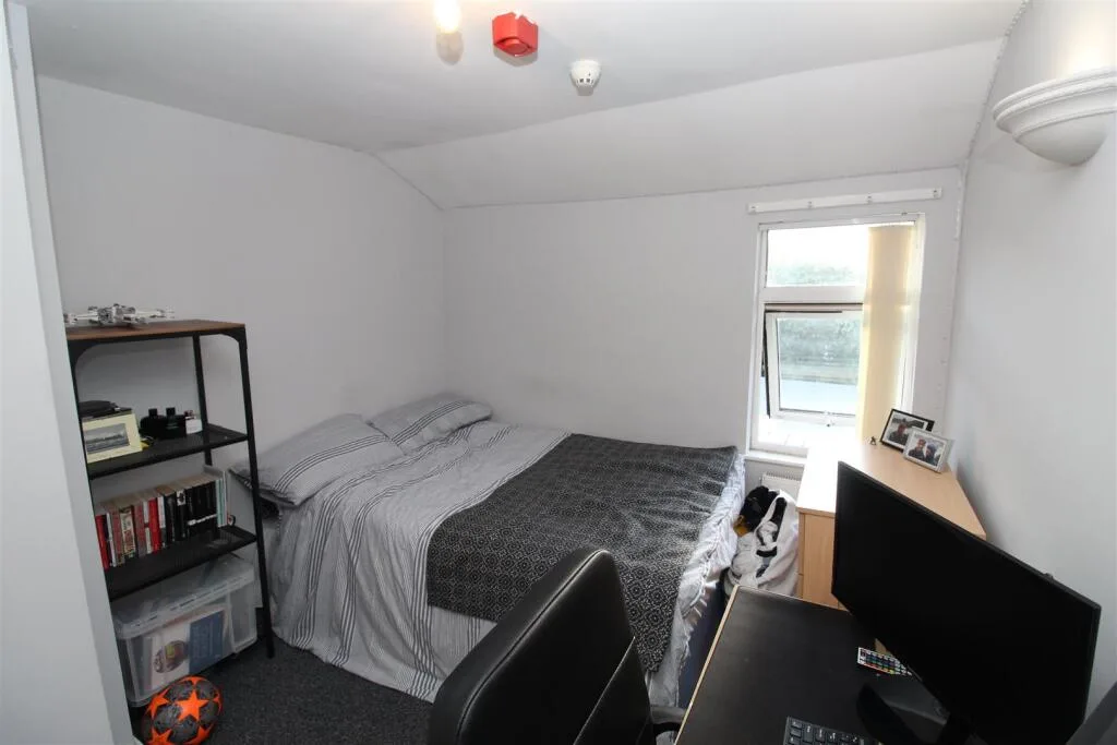 4 bedroom house for rent