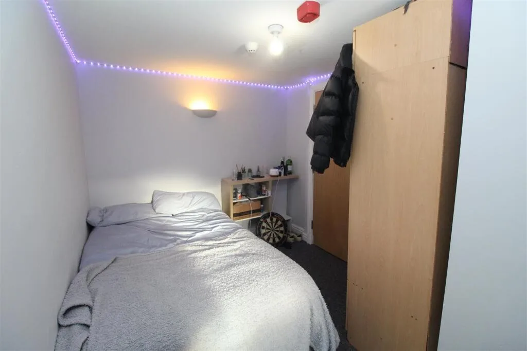 4 bedroom house for rent