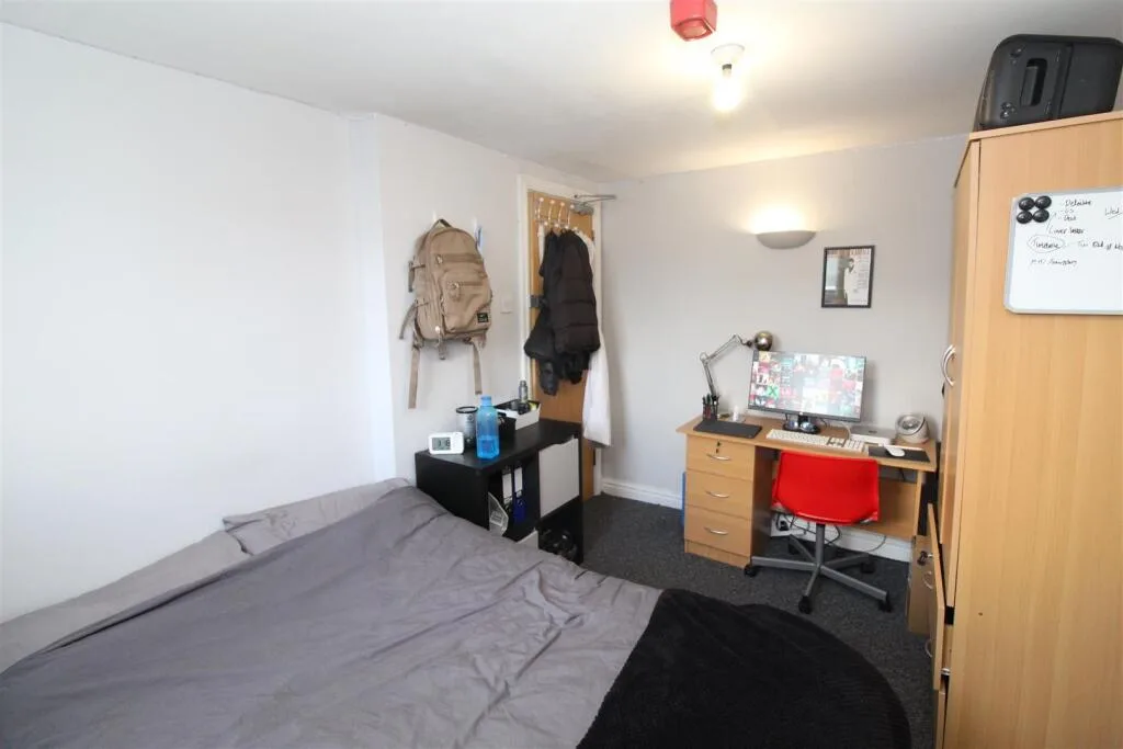 4 bedroom house for rent