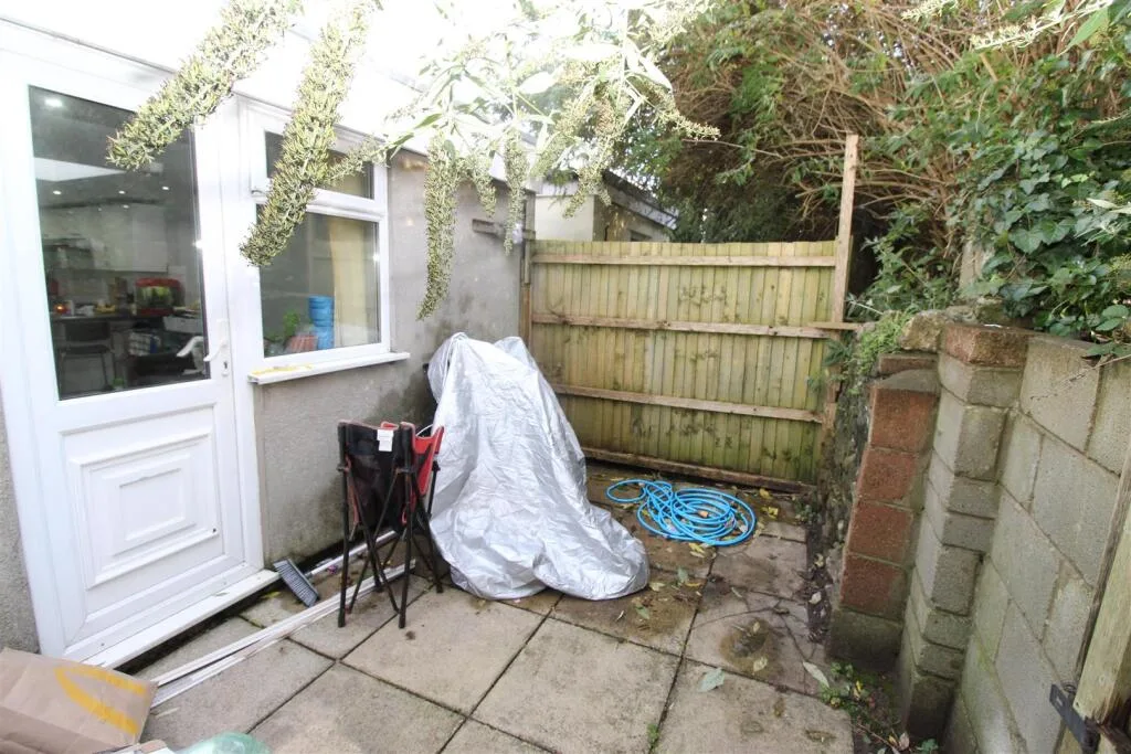 4 bedroom house for rent