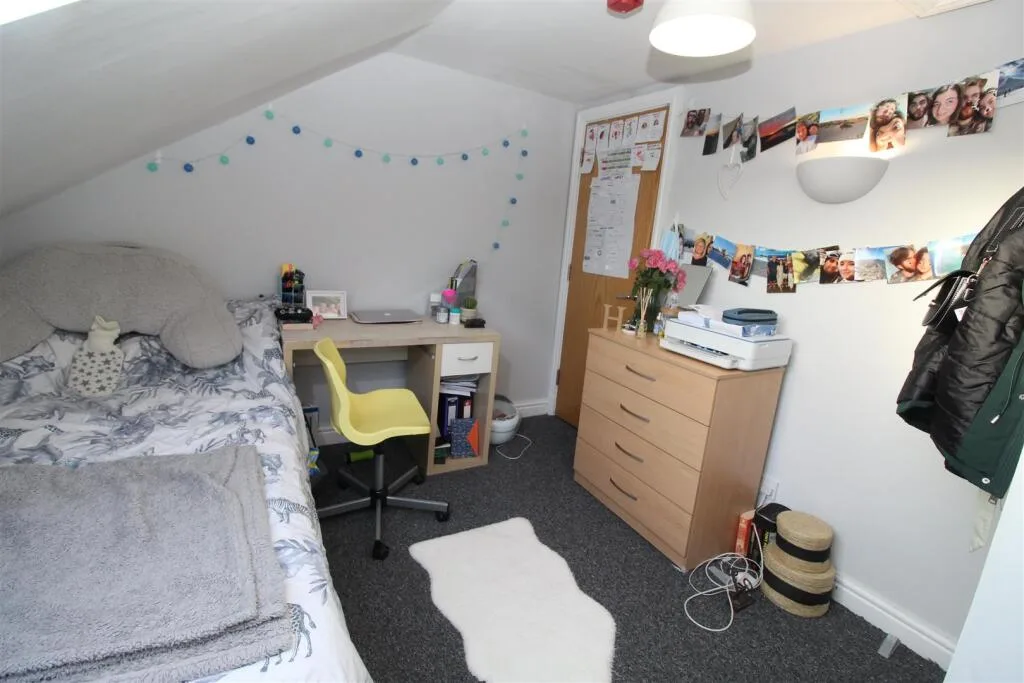 4 bedroom house for rent