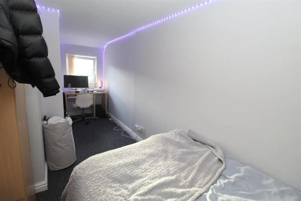 4 bedroom house for rent