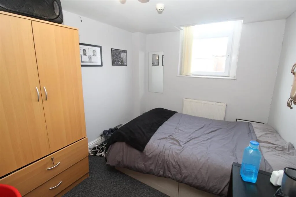 4 bedroom house for rent