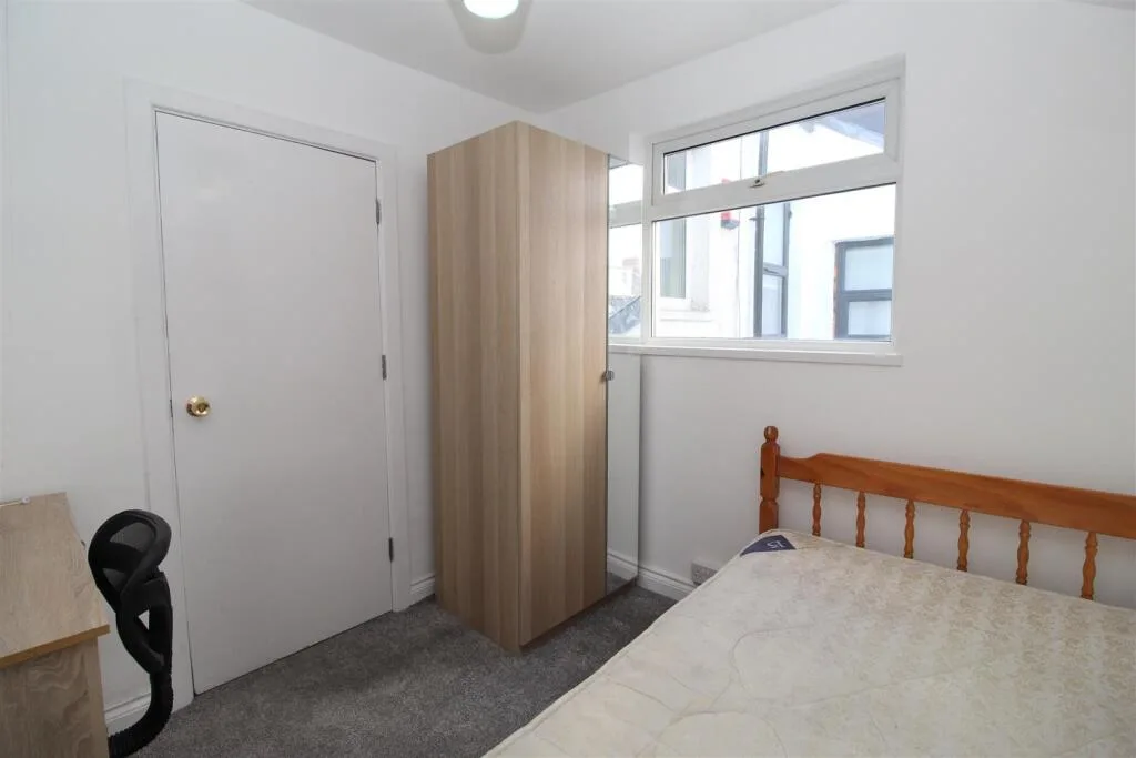 4 bedroom house for rent