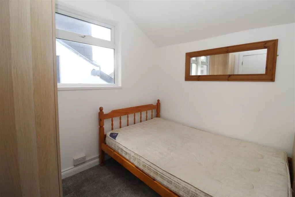 4 bedroom house for rent