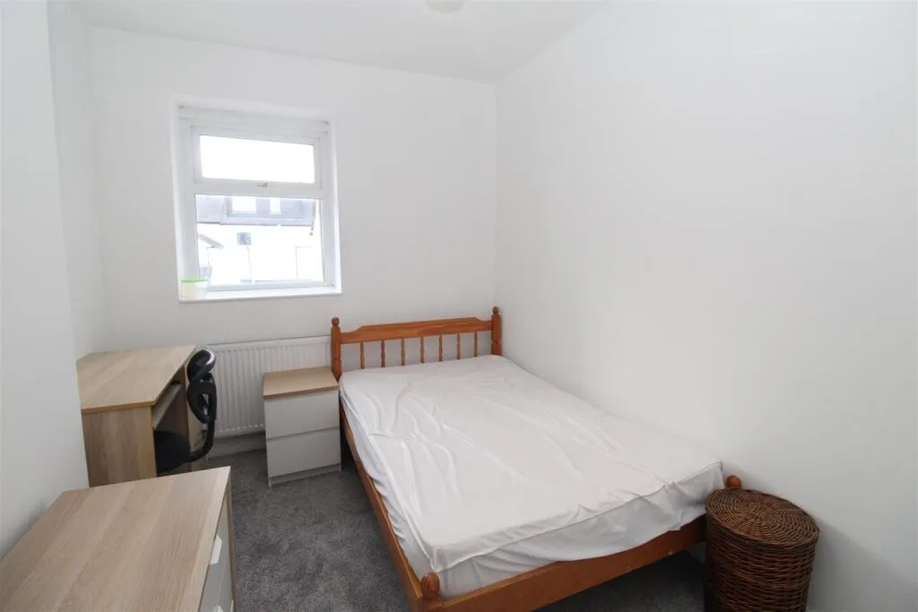 4 bedroom house for rent