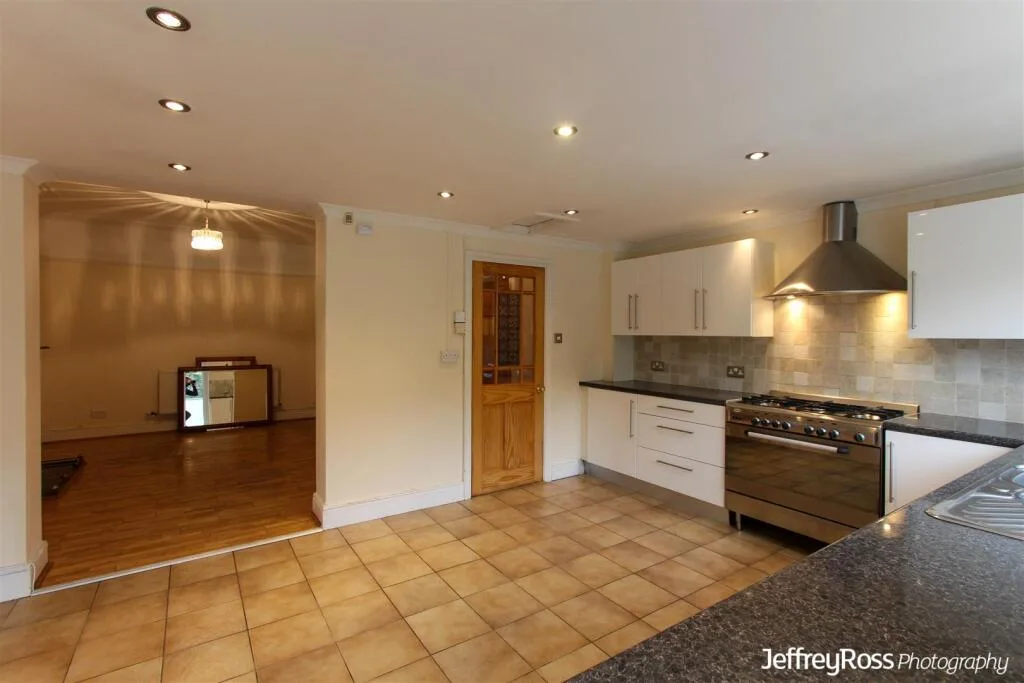 3 bedroom terraced house for rent