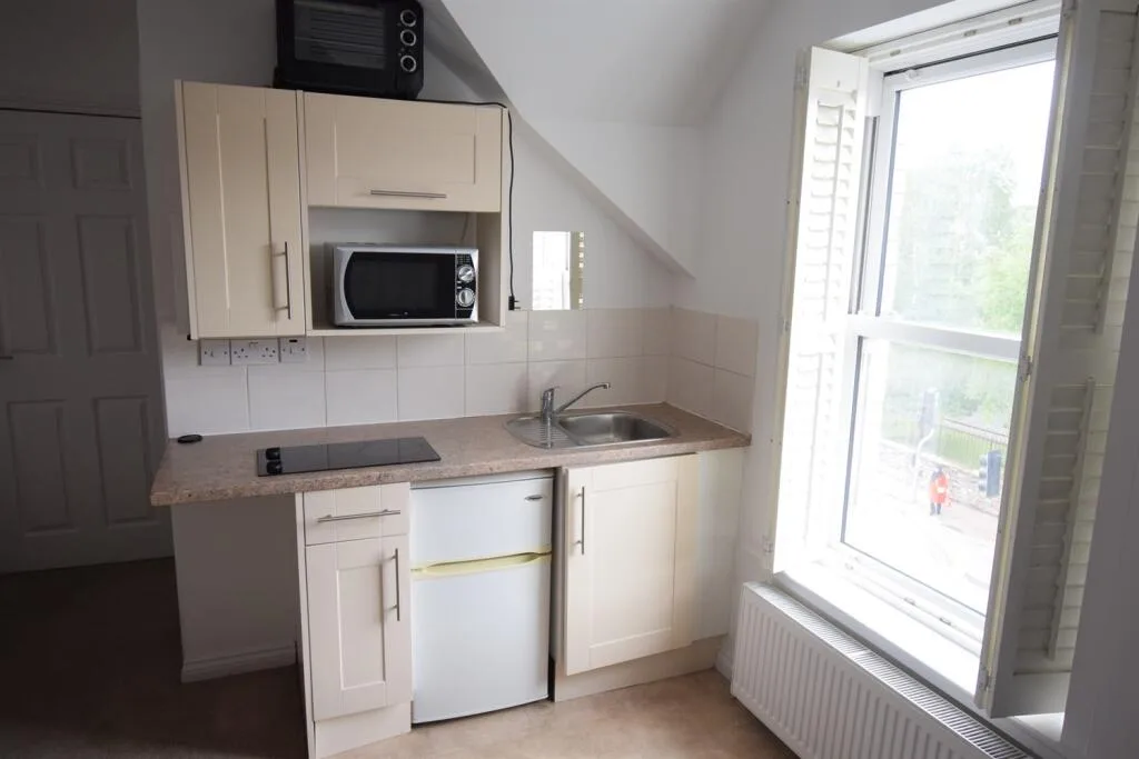 1 bedroom house for rent