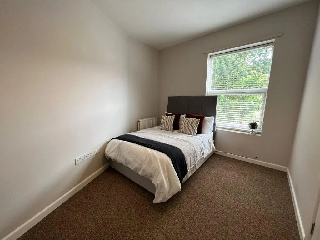 3 bedroom retirement property for rent