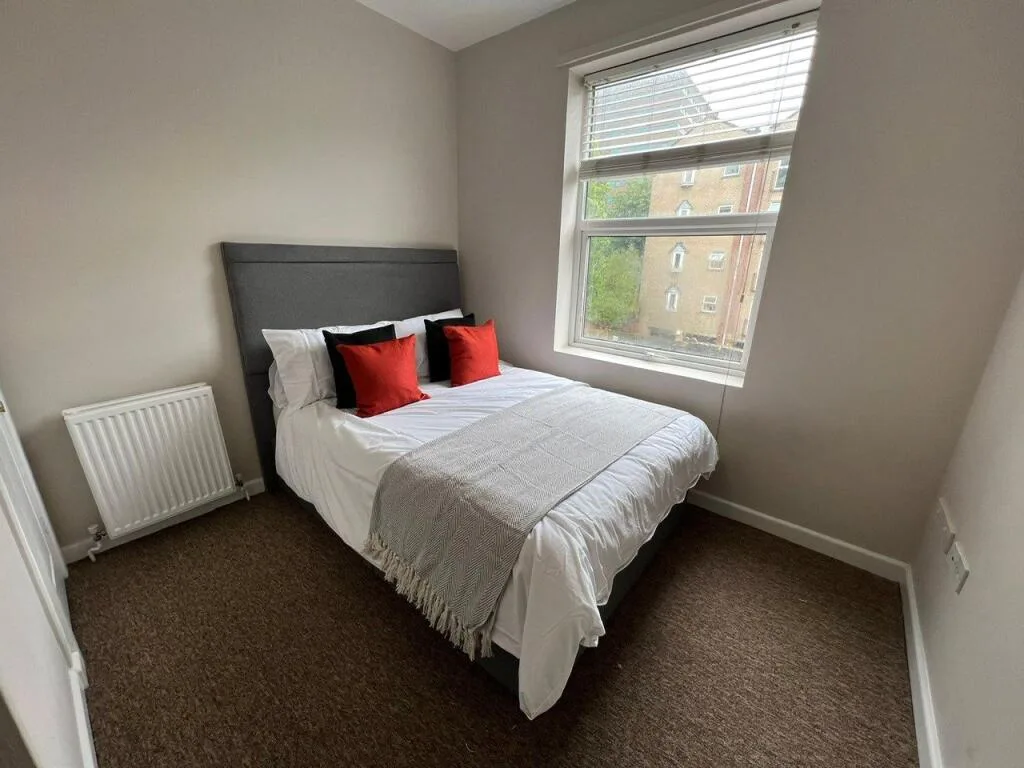 3 bedroom retirement property for rent